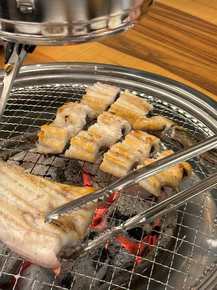  김해 장어맛집 숯불장어왕 후기 | 숯불에 굽는 자연산 바다장어