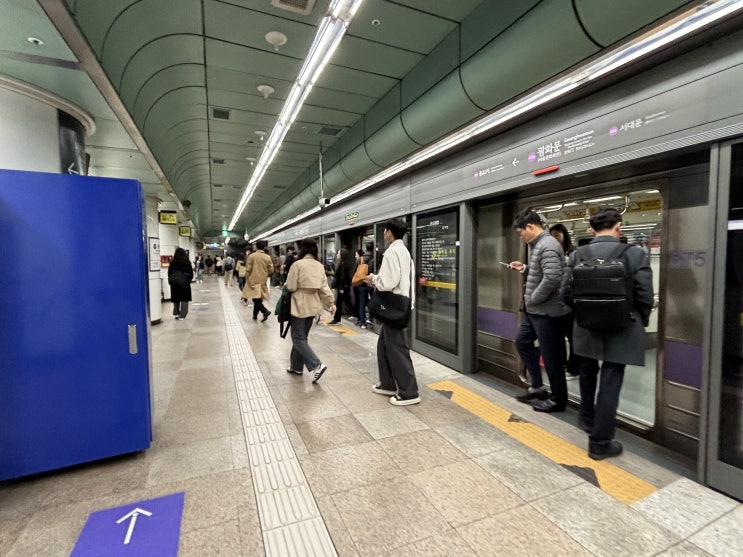  철도노조 준법투쟁 시작… 수도권 지하철 일부 지연으로 시민들 '혼란' [한국철도일보]