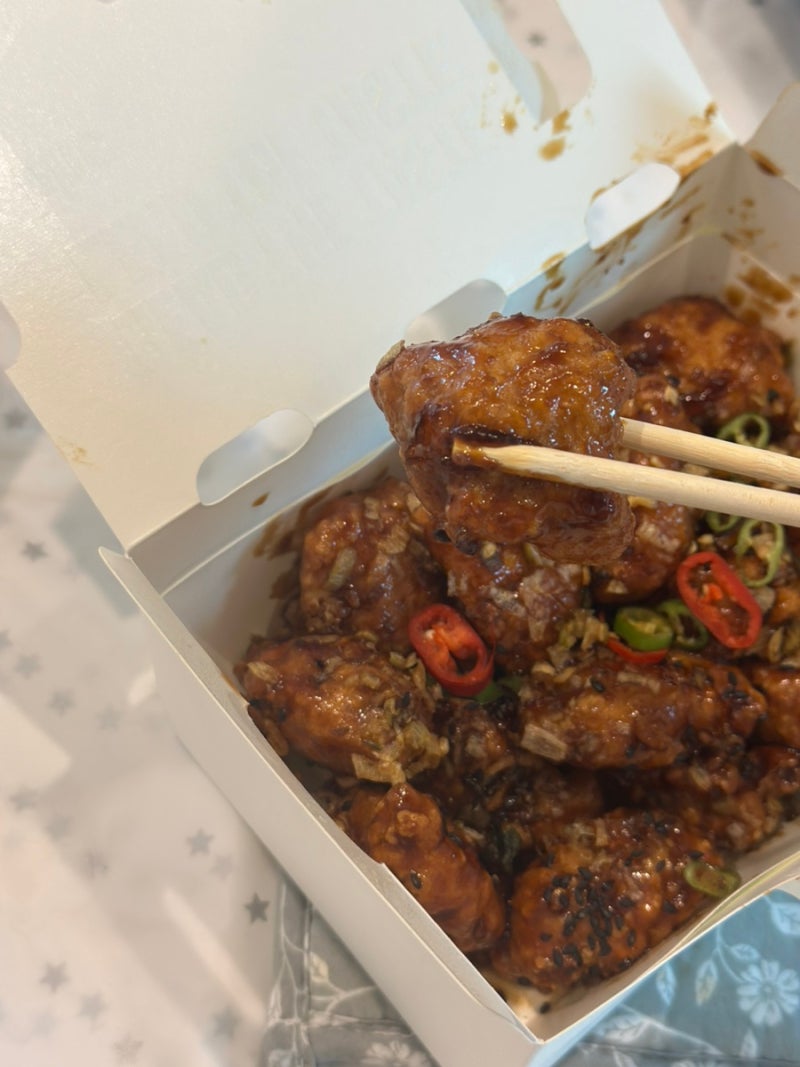 BHC치킨 메뉴 칼로리:: 맛초킹 순살 내돈내산 리뷰