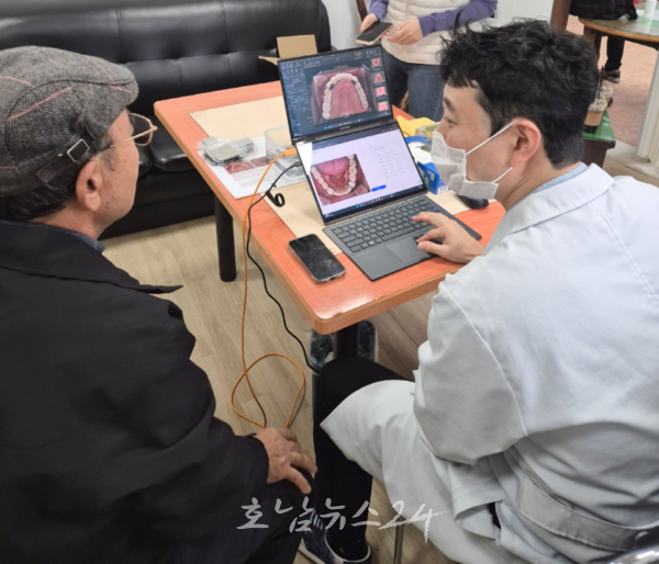  광주시, 인공지능(AI) 솔루션으로 시민 구강검진 돕는다..“인공지능 원격구강검진 체험해보세요”