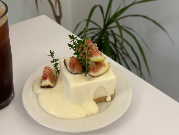  일산 카페거리 밤리단길 카피로우~!