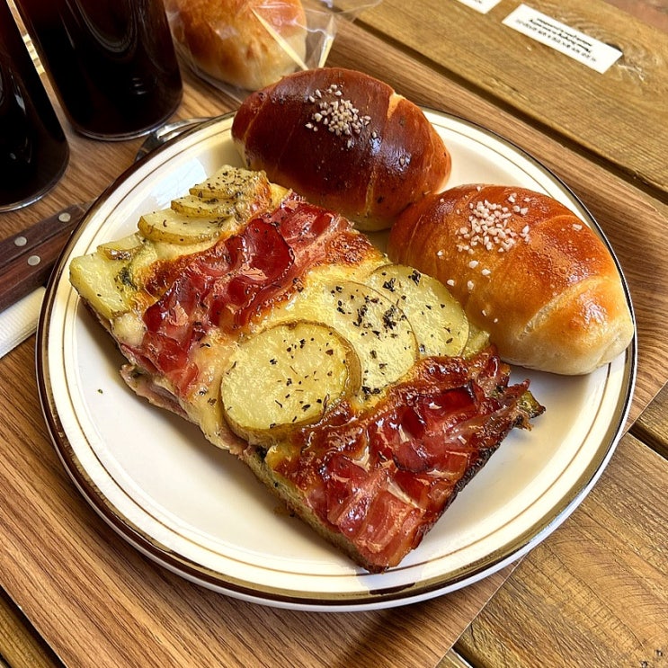  [의정부 맛집] 투하츠 베이커리, 포카치아 소금빵 내돈내산 카페 후기