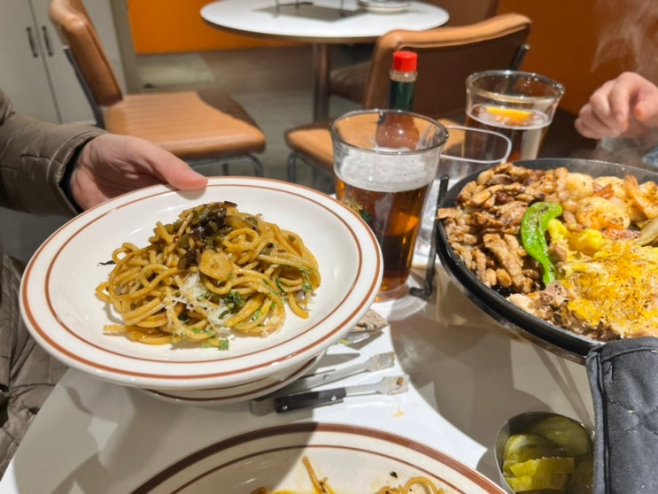  [연남타코 연남본점] 연남동맛집! 돼지갈비파히타 & 엔초비 오일 파스타 솔직한 맛 후기 