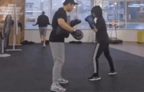 최강 동안 <b>장나라</b> 이유 있었구나 이운동에 빠졌다‼