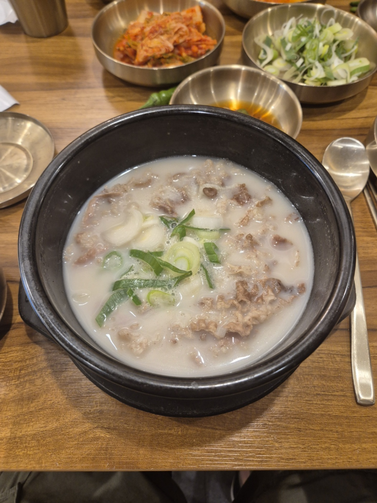  [서초구 서초동] 세병관 (농도에 몰빵, 농도는 잡았지만 감칠맛은..?)