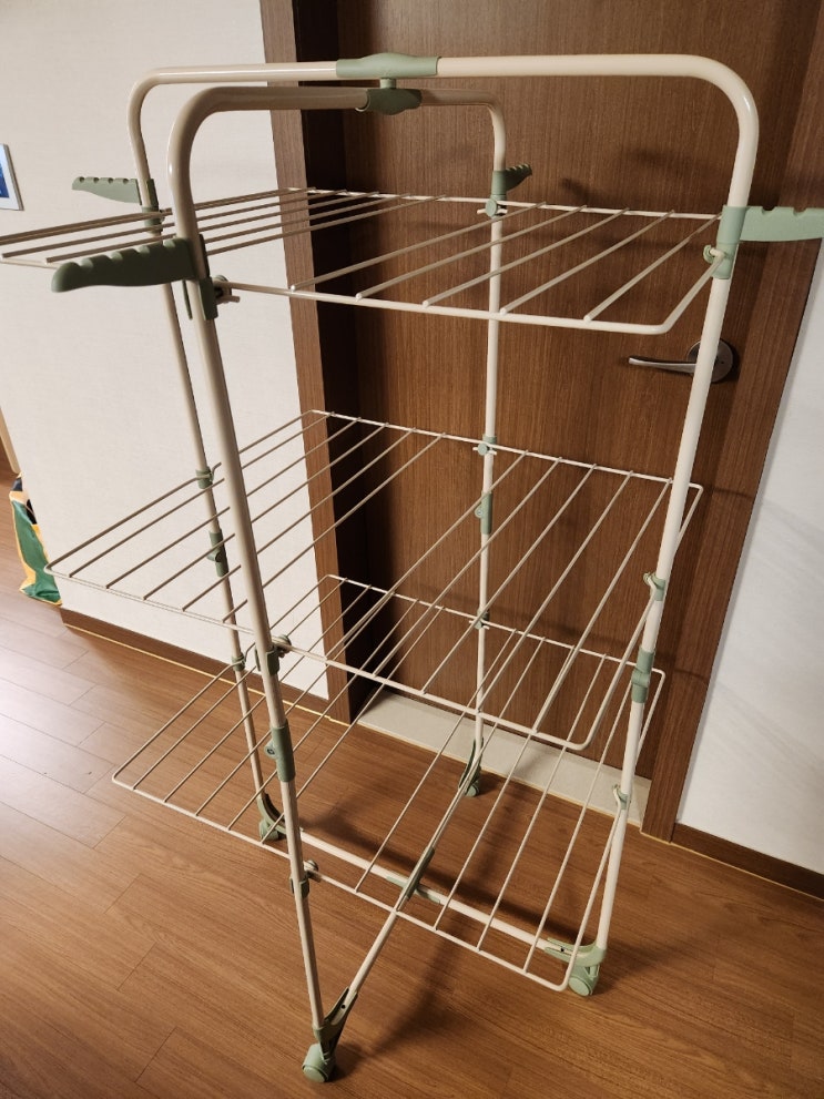  바퀴 달린 이동식 타워형 빨래건조대 구매 후기(모던하우스 마카롱 빨래건조대)