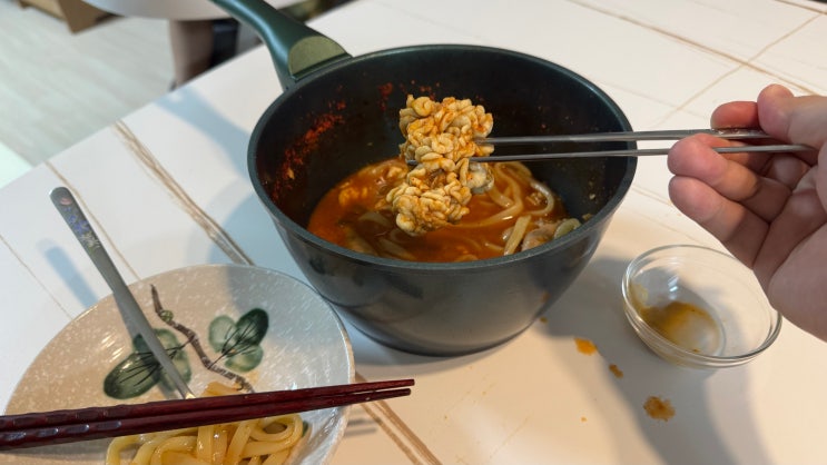  [한반X하니칼국수] 알곤이칼국수 집에서 즐기는 힙당동 명품 칼국수!