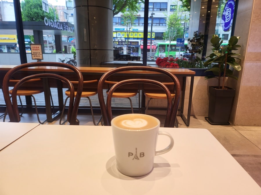 파리바게뜨 신설동역점 사진 4