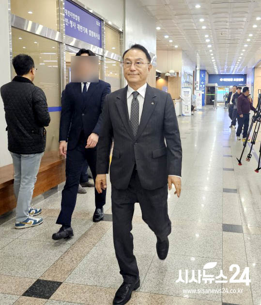 길어지는 재판…<b>박상돈</b> 천안<b>시장 당선무효</b> 돼도 재선거 안... 