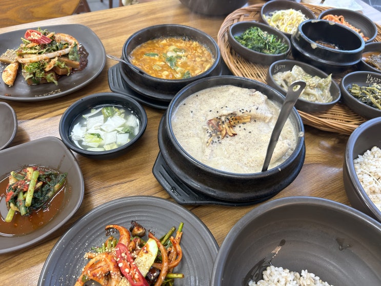  부모님 모시고 가기 좋은 춘천 보리밥 맛집 <보릿고개 춘천점>