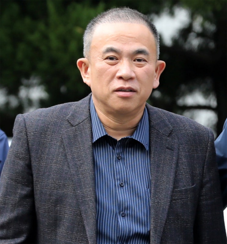 <b>명태균</b> “尹, 박완수와 술자리서 경남지사 공천 경쟁 <b>윤한홍</b>... 