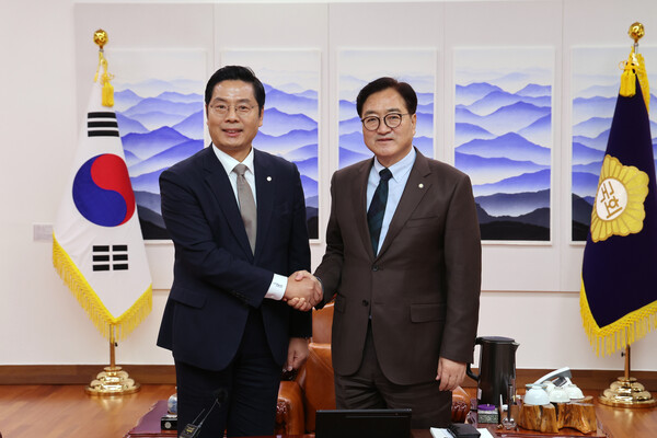 한국세무사회, <b>우원식 국회</b>의장 면담해 조세 약자 위한... 