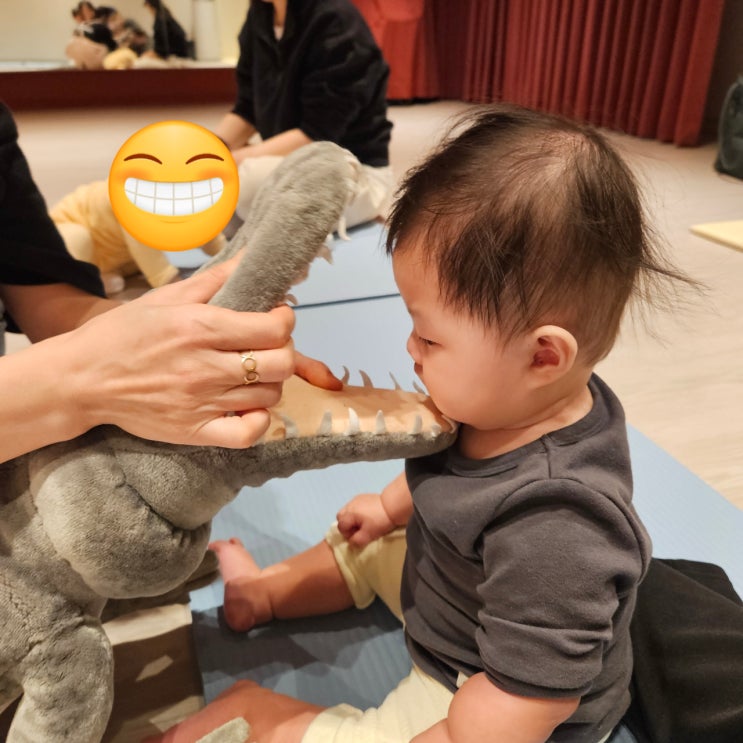  8개월 아기 수원 클래스콕 문화센터 리틀킹콩 3회 악어다 악어가 나타났다!