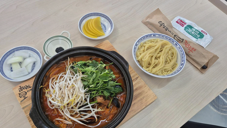  천안 중식당, 해산물 짬뽕과 조화를 이루는 첫 경험!