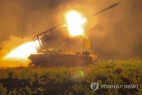러, 최전선서 계속 진격…"올해 빼앗은 <b>우크라</b> <b>영토</b> 작년 6배"