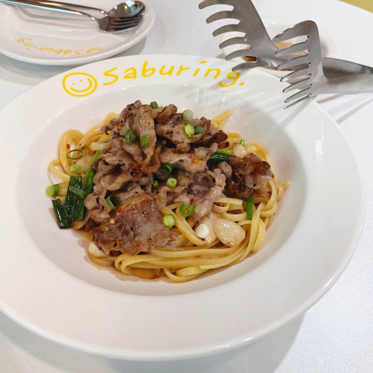  신림역 파스타 맛집, 아기자기한 인테리어가 가득한 사부링