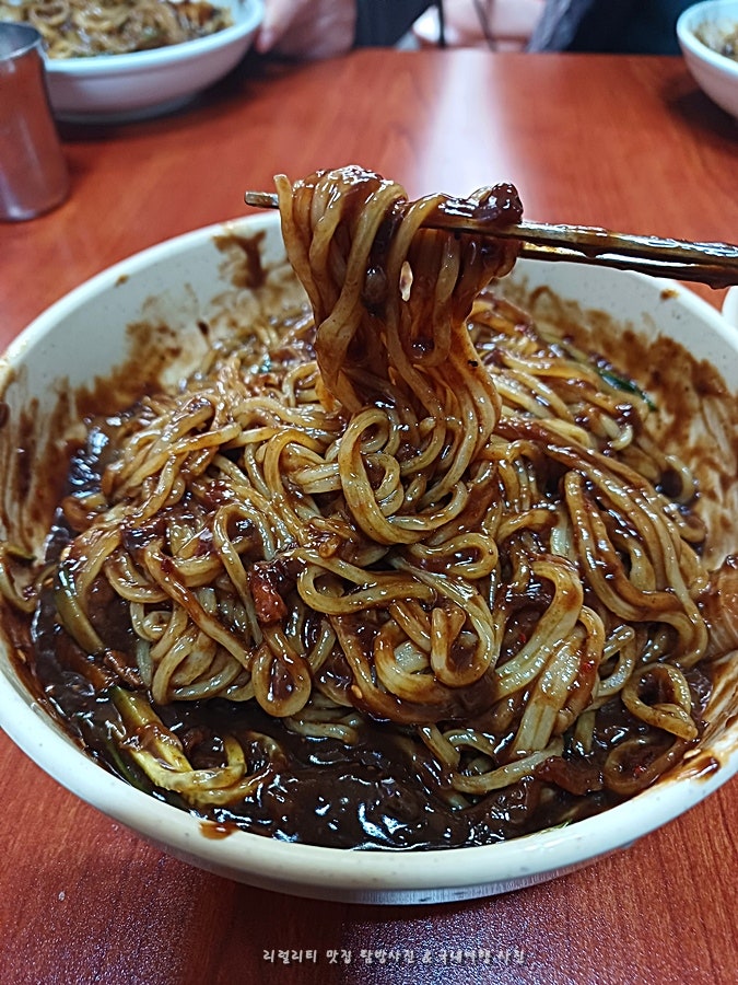 [부산 금정구 맛집]카톨릭대 부근에 로컬 중국집 4.000원 짜장면 -대일반점-