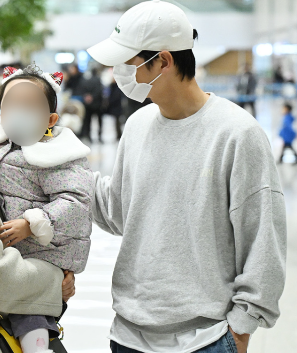 <b>송중기</b> 둘째 딸 와이프 <b>케이티</b> 자녀 득녀 소식!