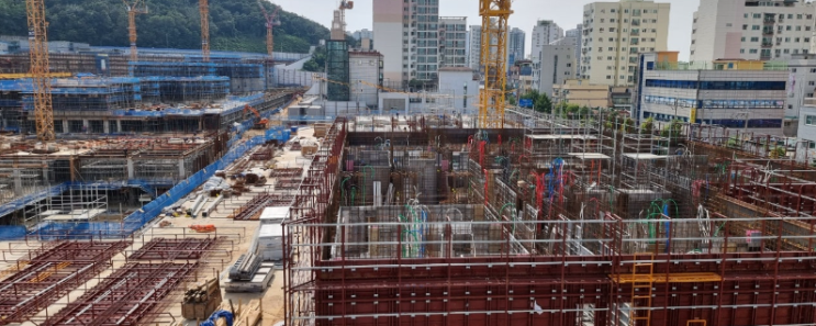 <b>우크라이나</b> 재건 관련주 <b>푸틴</b> 트럼프 <b>휴전</b> 협정