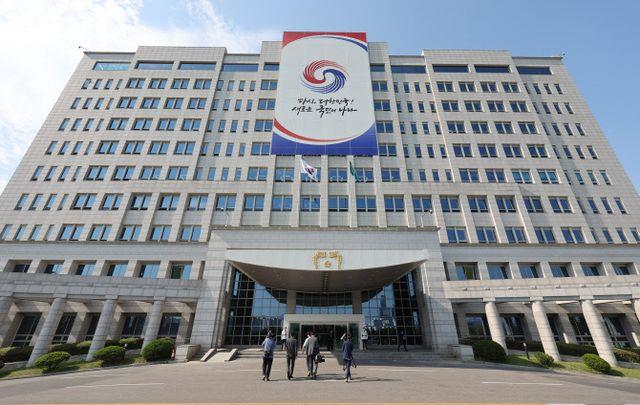 '음주운전 논란' 강기훈 <b>대통령실</b> 행정관 <b>사의 표명</b>