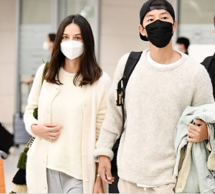  송중기, 두 아이의 아빠로 / 케이티와 로마에서의 행복한 가족 이야기