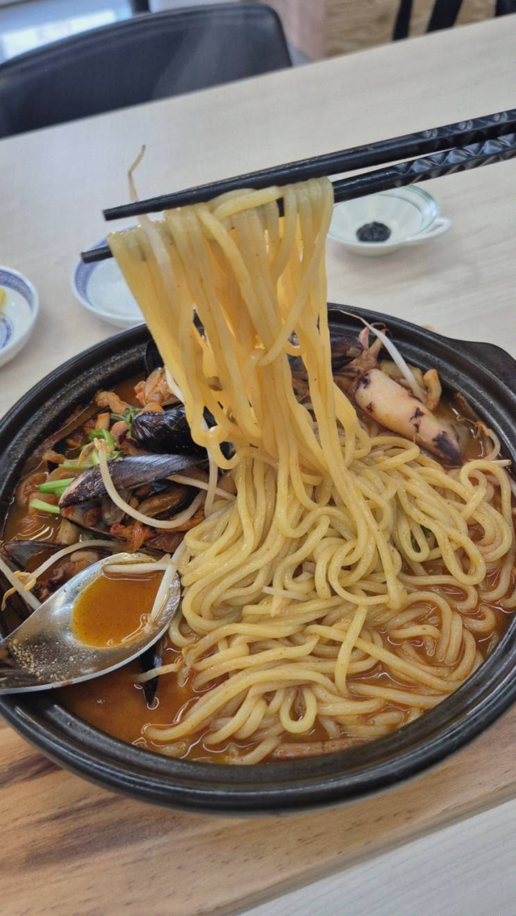  [맛집리뷰] 천안 두정동 중국집, 유린기꼬치와 매운 짬뽕의 환상적인 조화