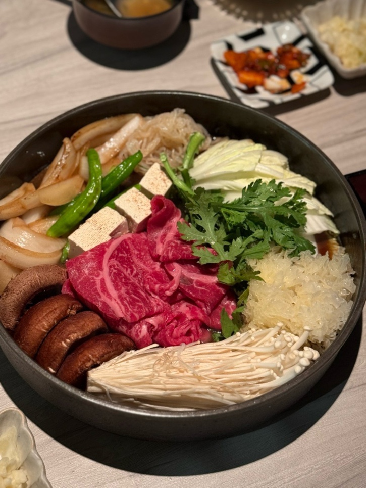  [서울/압구정] 장호준 셰프의 런치 한우 투쁠 맛집 ‘네기스키야키 압구정점’