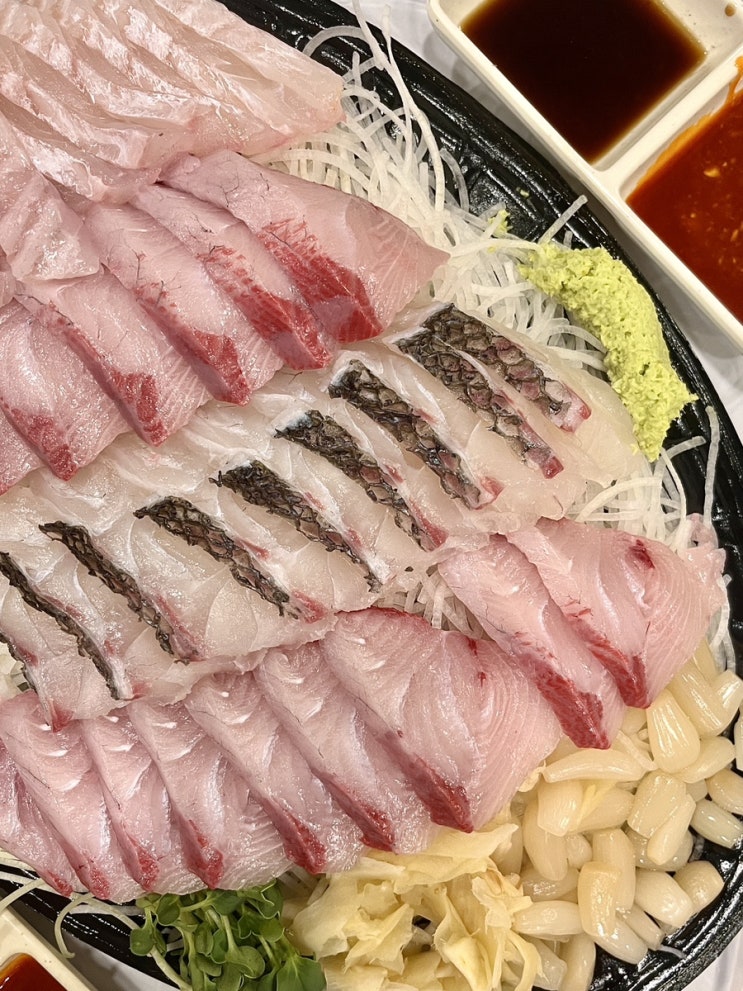  노량진수산시장 대방어회 모듬회 매운탕 주차할인 땅끝마을 해운대