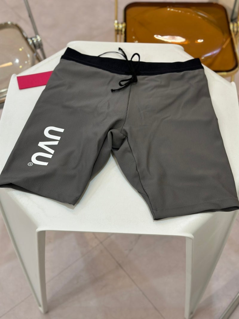 잉글랜드에서 온 uvu 타이즈,모자 사이즈,후기