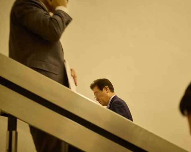 <b>이재명 대장동</b>·백현동 개발 의혹: <b>논란</b>과 진실