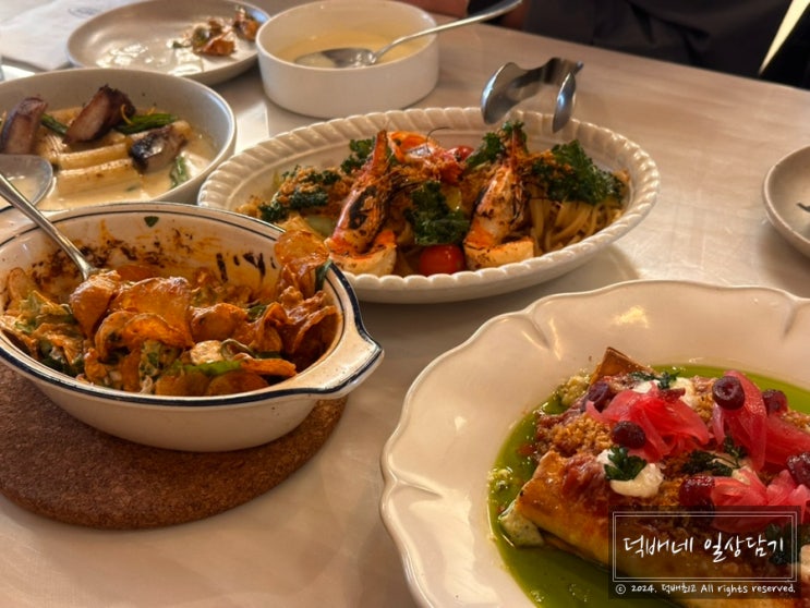  신용산 용리단길 맛집 먼치 캐쥬얼 다이닝바 런치후기