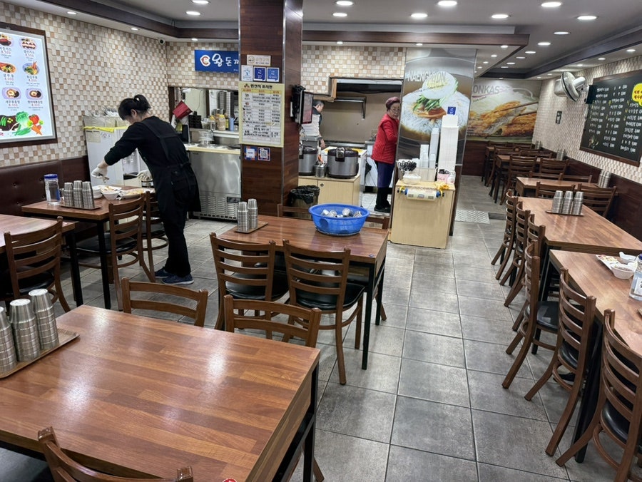 왕돈까스&왕냉면 화곡점 사진 2