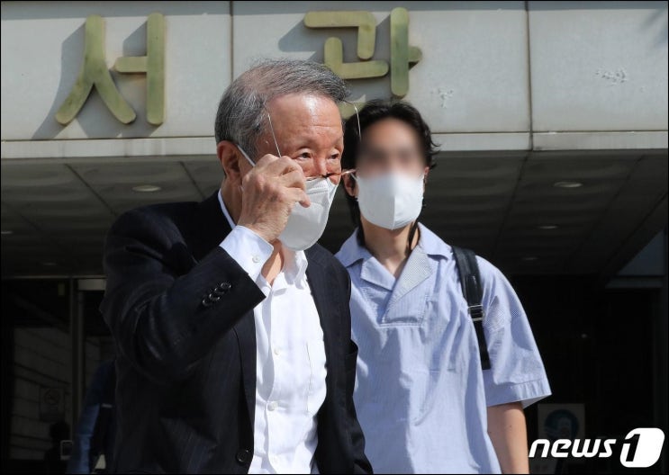 <b>홍원식 남양유업 횡령 배임</b>