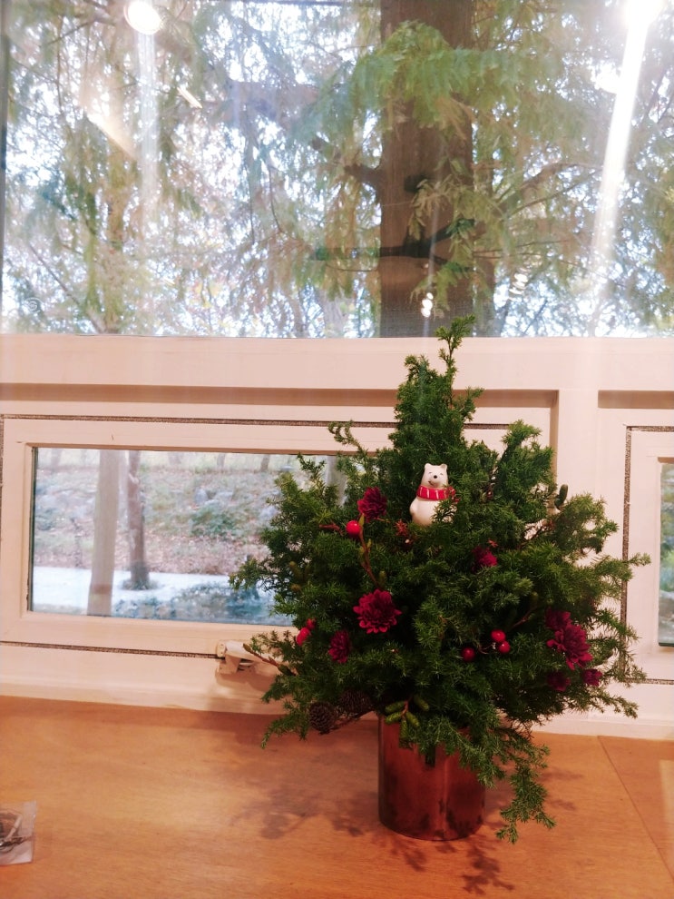 플로리스트 한꽃차이님의 🎀미리 크리스마스 파티🎀 트리 클래스🎄