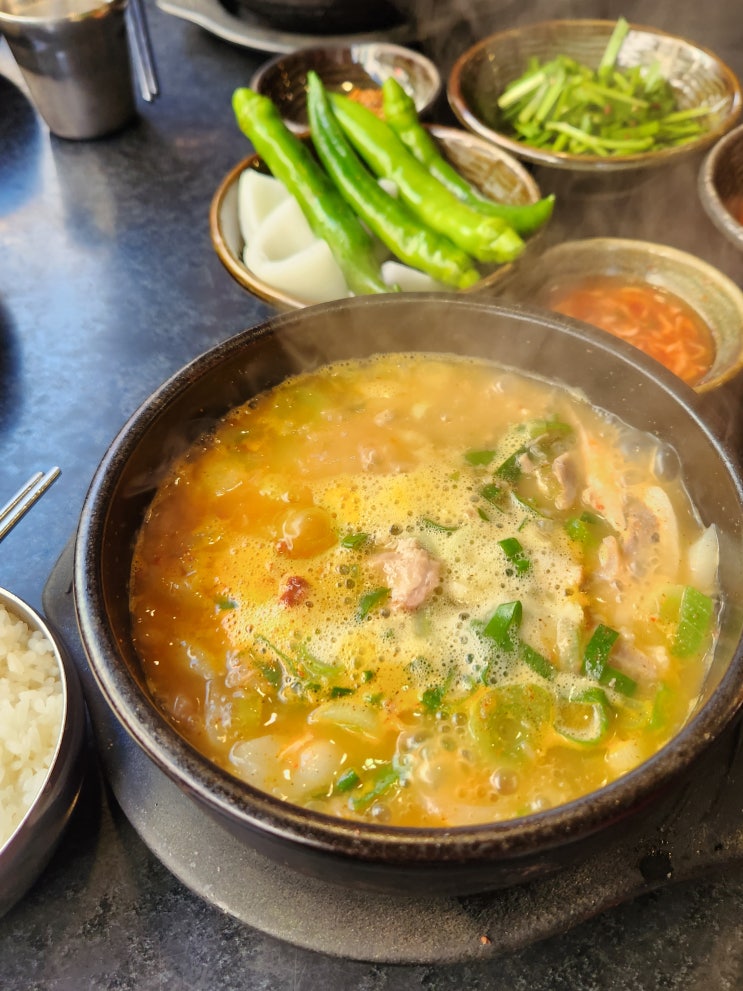  전현무계획2 서울 돼지 한 바퀴 [농민 백암순대 본점] 실망한 후기