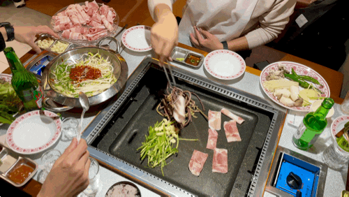  대패삼겹 4,900원 소주 맥주 3,900원 홍대 맛집 고기집 봉림대패