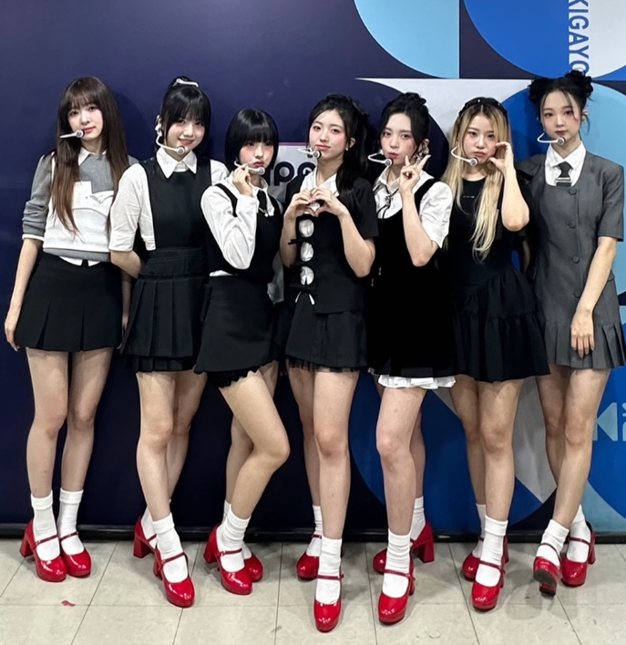 신인 <b>걸그룹 메이딘</b>, <b>성추행</b> 의혹으로 논란… 소속사... 