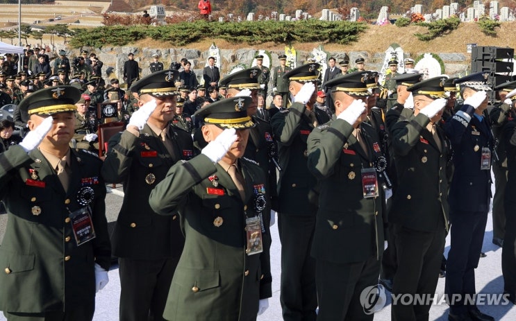 해병대사령부, <b>연평도 포격전</b> 제14주년 전투<b>영웅</b> 추모 및... 