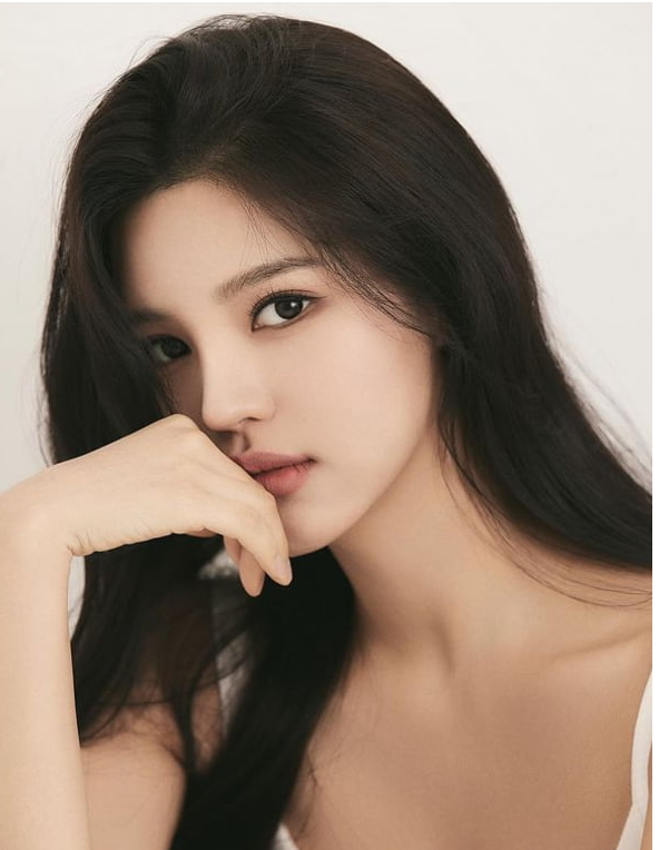 "유병재<b>이유정</b> 열애설, <b>배우</b> 꿈 접고 FA 전환...SNS '좋아요... 