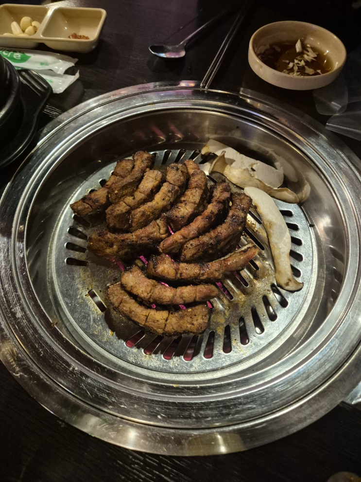  [강남구 논현동] 논현동왕코등갈비 (껍데기가 진또배기인 등갈비집)