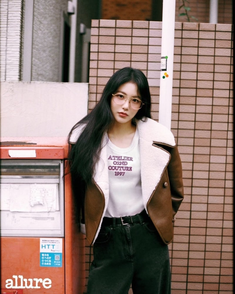 신예은이 뽐낸 오즈세컨 러블리 겨울 코디