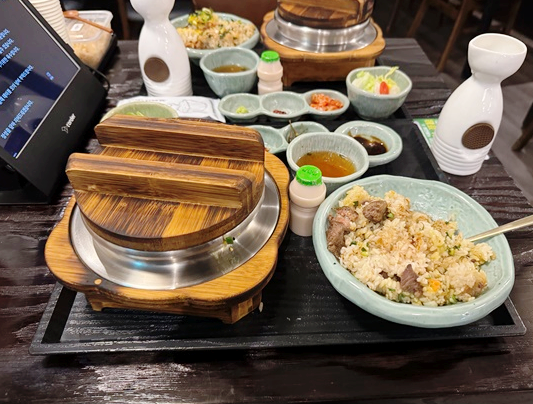  종각역 맛집 솔솥 종로타워점에서 맛본 스테이크 솥밥, 기대이상의 맛!
