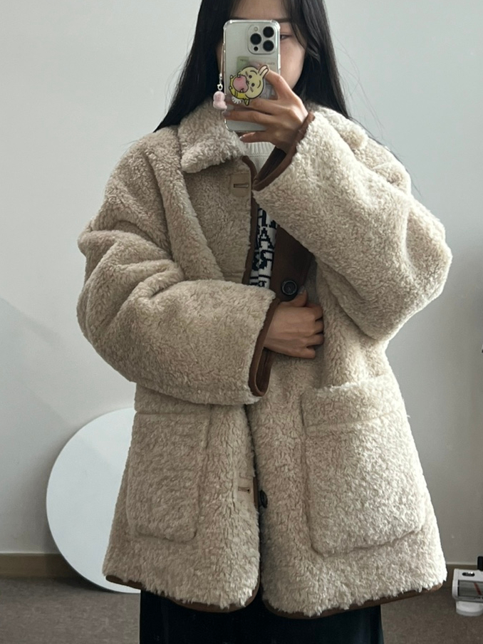  룩캐스트 콘스 스웨이드 무스탕 코트_브라운 후기 및 착샷/ CONS SUEDE MUSTANG COAT_BROWN