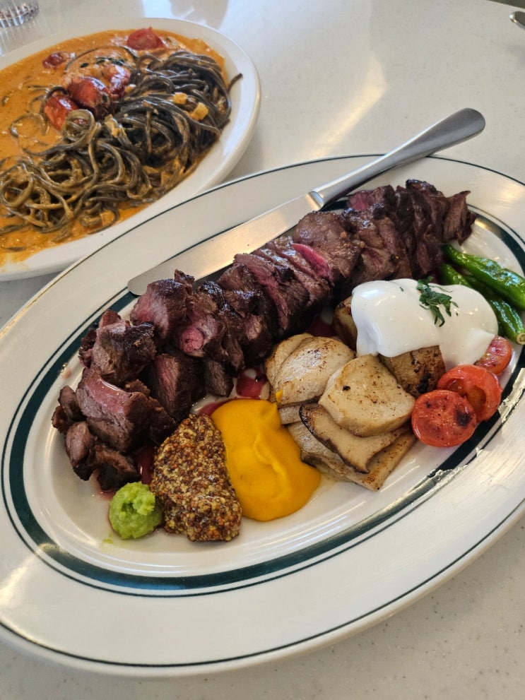  범계 블루리본 파스타맛집 연말느낌 가득한 포크너
