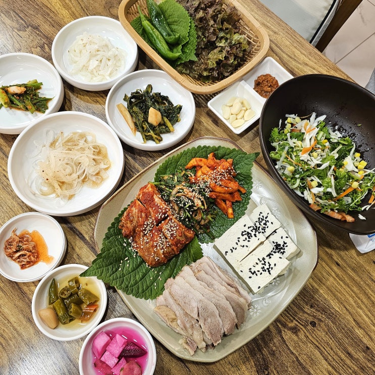  고유보쌈, 코스로 즐기는 동래 명륜동 보쌈 맛집