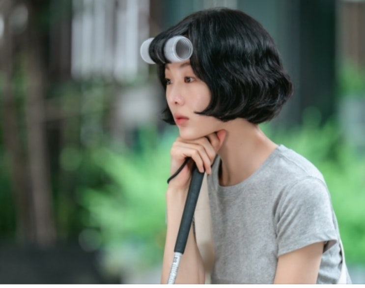<b>다리미 금새록</b>(이다림)단발펌과 긴머리 헤어스타일 비교