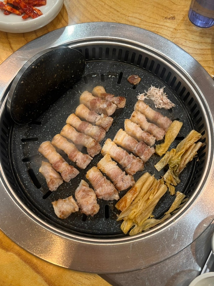  위례 신도시 맛집 깔끔한 삼겹살집 맛찬들 왕소금구이