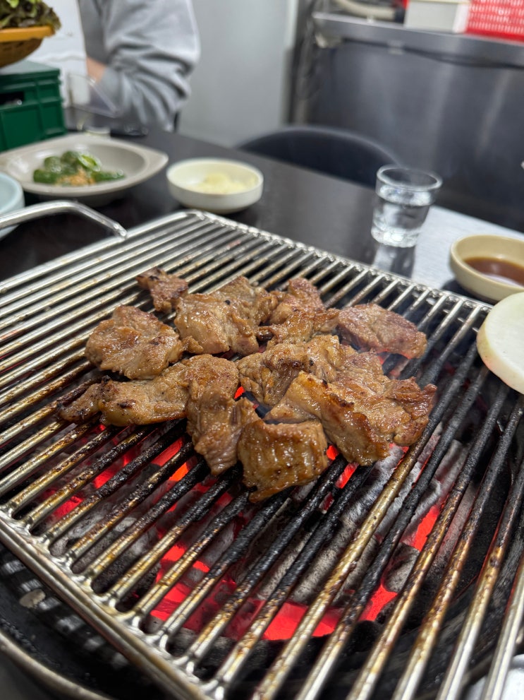  [영등포 맛집] 부일숯불갈비 - 서비스 대박 영등포 노포 숯불 돼지갈비