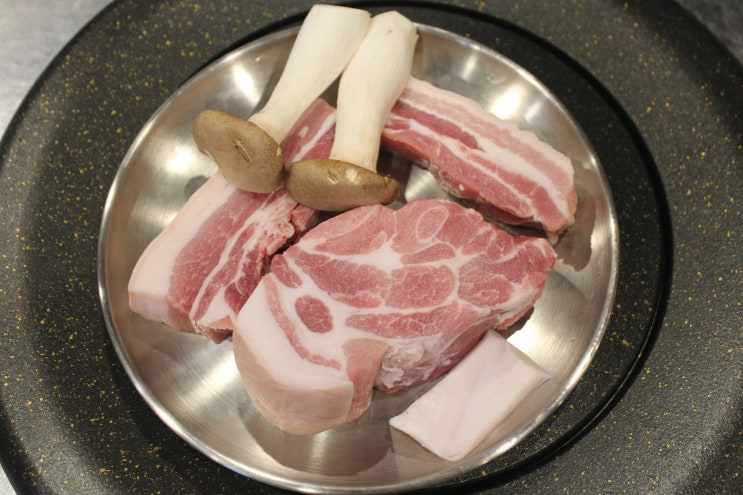  제주 이도동 맛집 두툼하고 퀄리티 좋은 돼지 고깃집