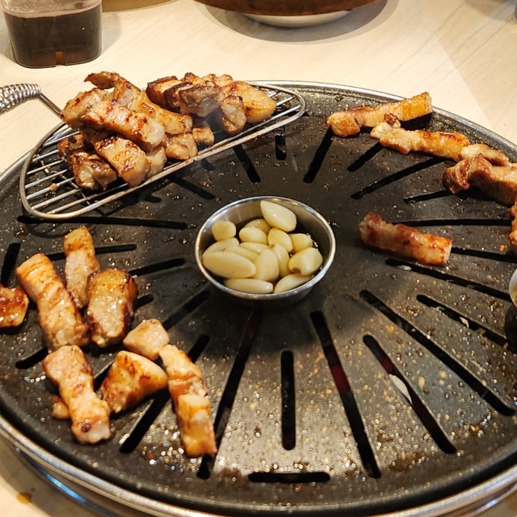 마산 회원동 명륜진사갈비 대형 식당 마산 회원동 명륜진사갈비 대형 식당